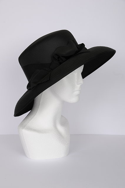 Appraisal: A black ladies Frederick Fox hat in original Harrods hat