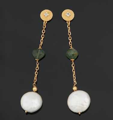 Appraisal: A Pair of Peridot and Button Pearl Pendant Earrings k