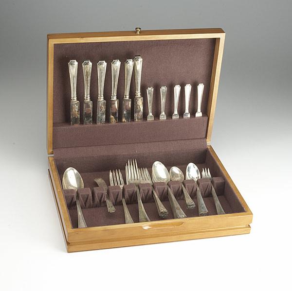 Appraisal: AMERICAN STERLING SILVER FLATWARE SET Durgin-Gorham Fairfax service for six