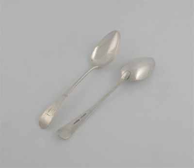 Appraisal: A pair of George III Irish provincial Old English tablespoons