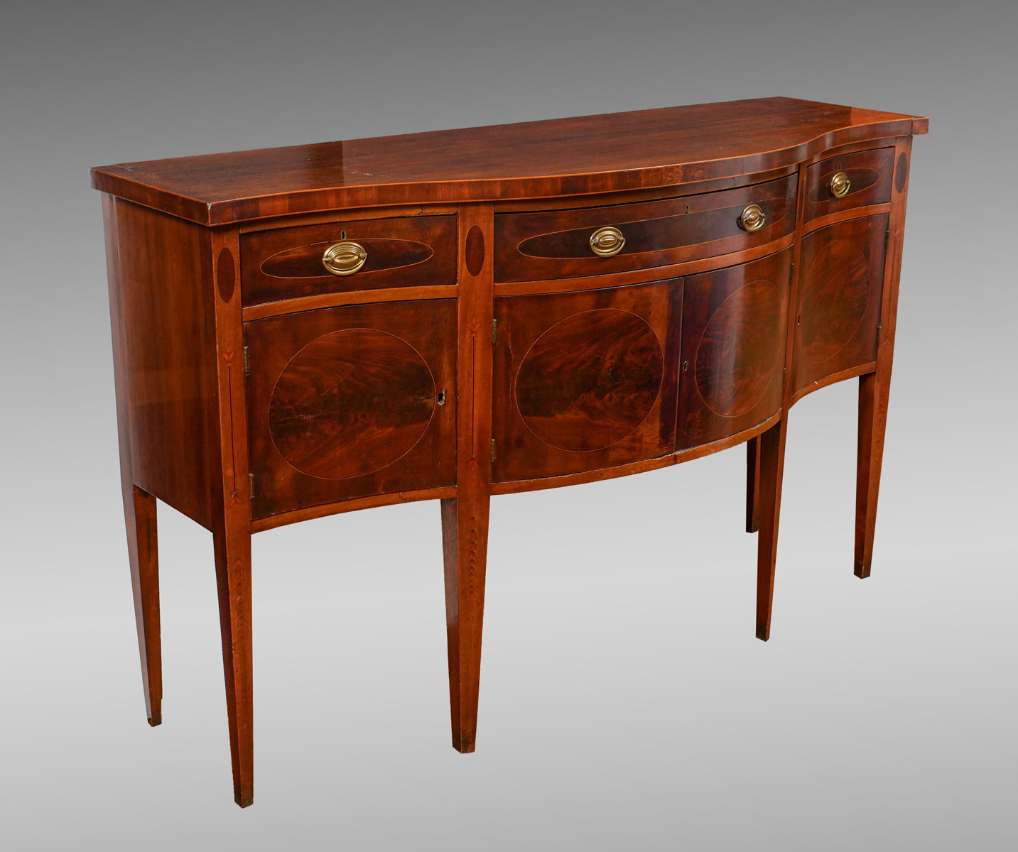 Appraisal: ANTIQUE MAHOGANY SIDEBOARD Early th C Mahogany -leg buffet sideboard