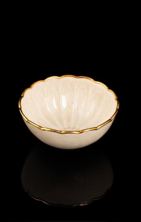 Appraisal: A FINE CHINESE DING WARE BOWL the interior carved as