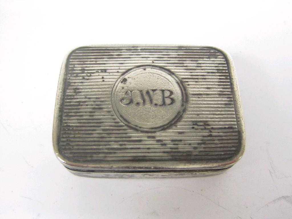 Appraisal: An Edward VII Snuff Box line engraved and initialled J