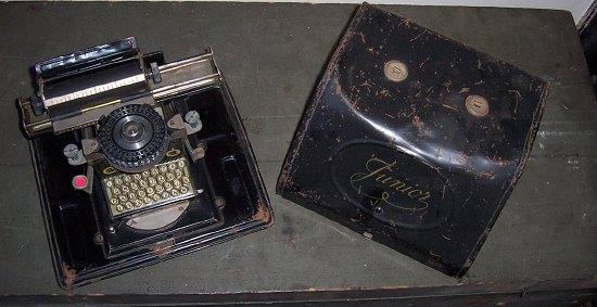 Appraisal: A child's tinplate toy typewriter marked D R P U