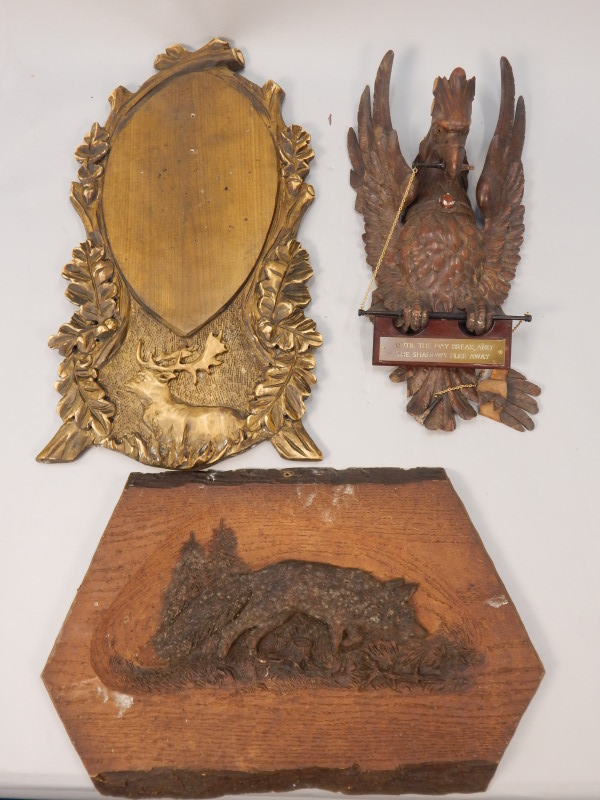 Appraisal: Three items of Black Forest type carving to include an