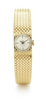 Appraisal: AN OMEGA KARAT LADIES WATCH AN OMEGA KARAT LADIES WATCH