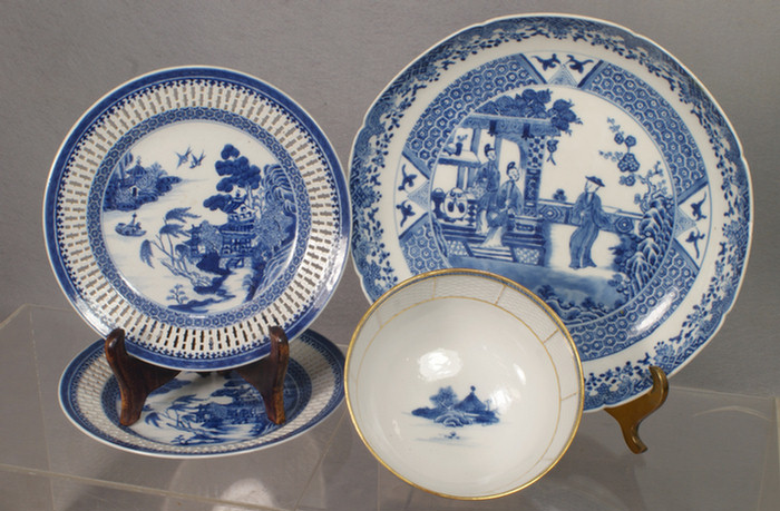 Appraisal: Chinese export porcelain blue and white lot of to include