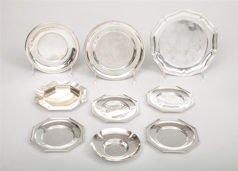 Appraisal: Assorted Group of Nine Small Silver-Plated Plates to in Estimate