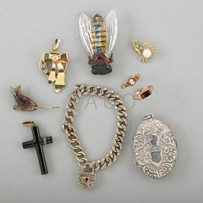 Appraisal: ECLECTIC JEWELRY COLLECTION th- th C Nine pieces k gold