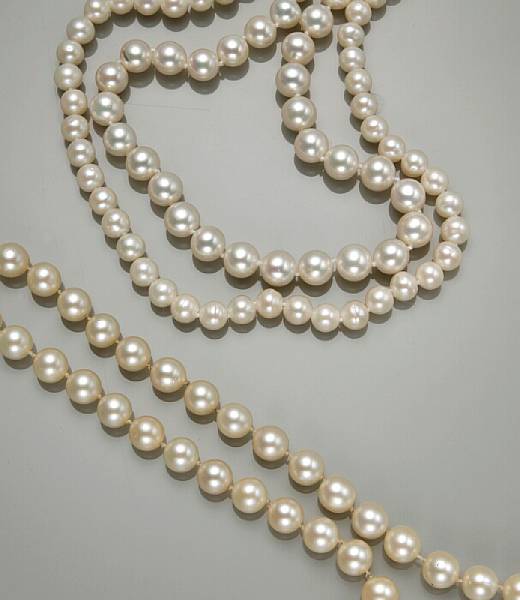 Appraisal: A collection of three cultured pearl freshwater cultured pearl and