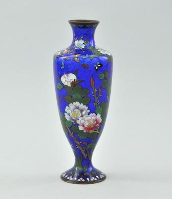 Appraisal: An Oriental Cloisonne Vase The vivid cobalt blue background is