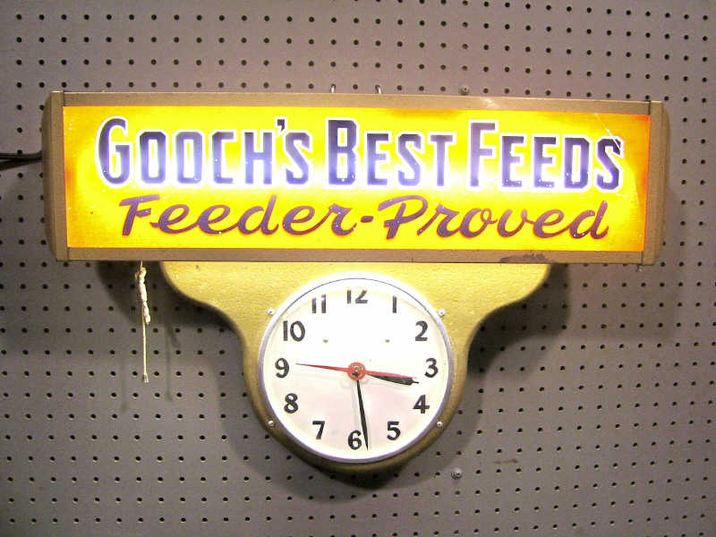 Appraisal: Gooch's Best Feeds Advertising Clock Top lighted dispaly with lower