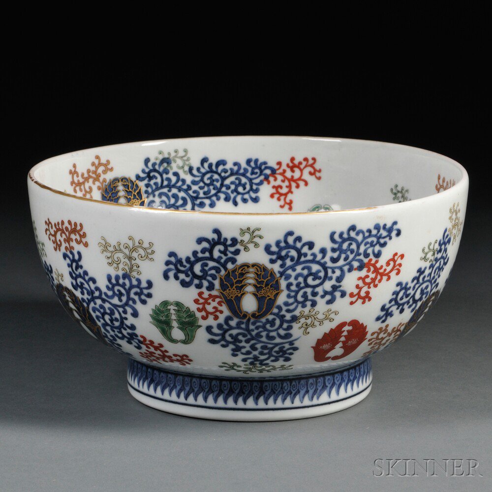 Appraisal: Gold Imari Bowl Japan resting on a straight foot with