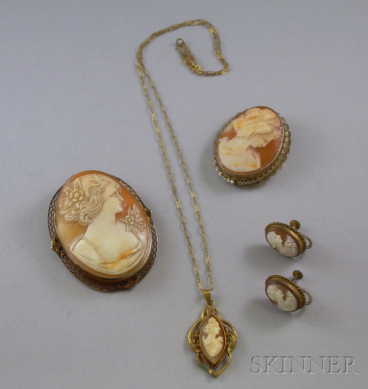 Appraisal: Small Group of Shell-carved Cameo Jewelry including two brooches a