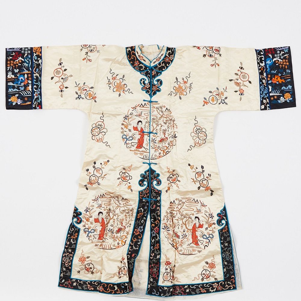 Appraisal: th c Chinese Embroidered Silk Robe th Chinese robe made