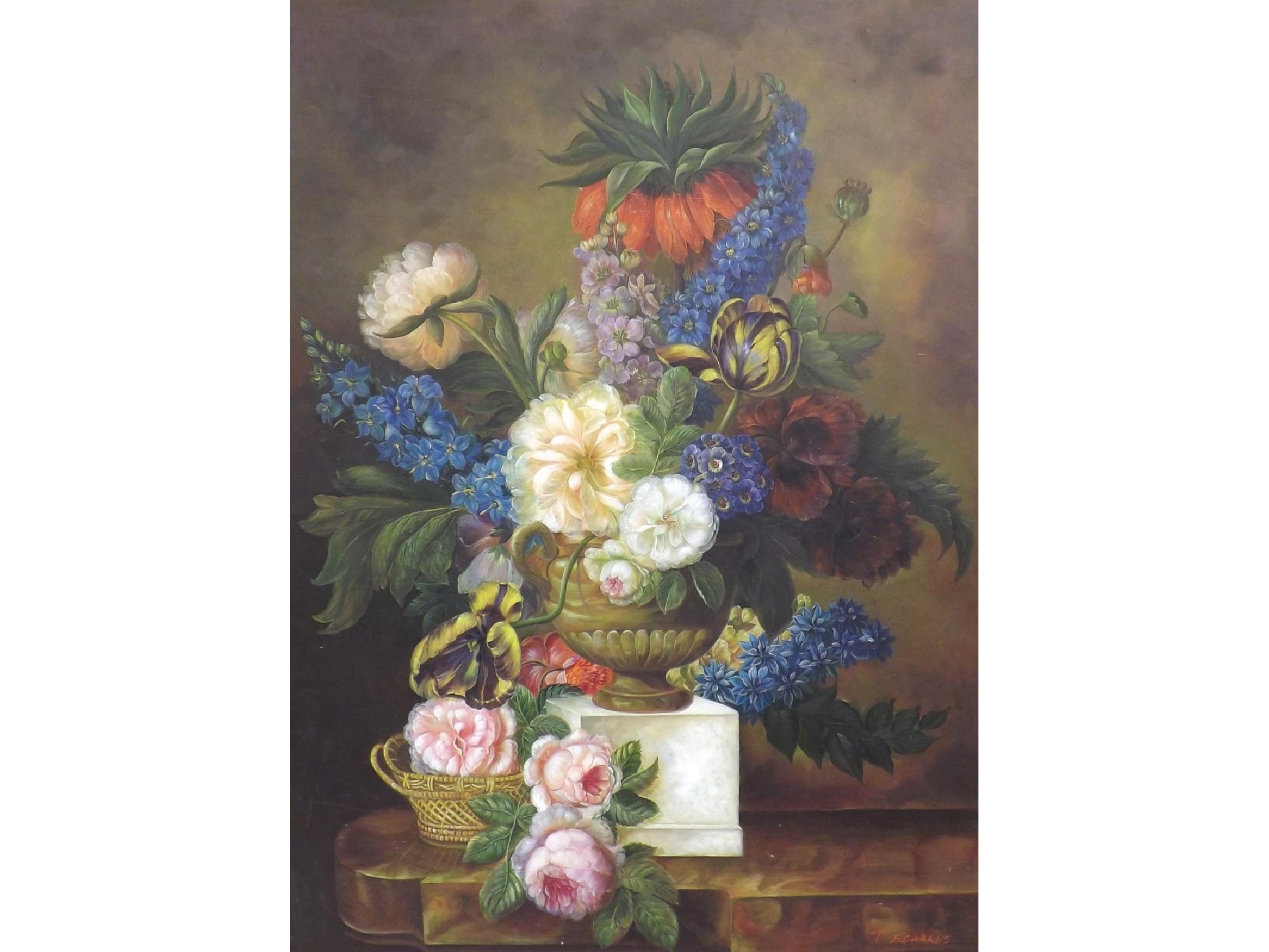 Appraisal: T Edwards th st century - Still life of flowers