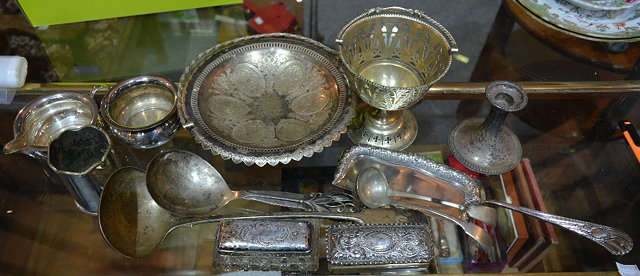 Appraisal: A small collection of miscellaneous silver and plated waresincluding two