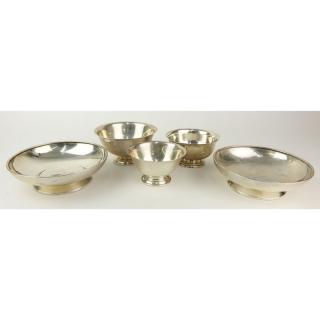 Appraisal: Grouping of Five Sterling Silver Footed Bowls Grouping of Five