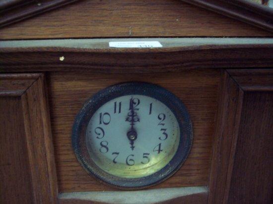 Appraisal: Sundry mantel clocks etc