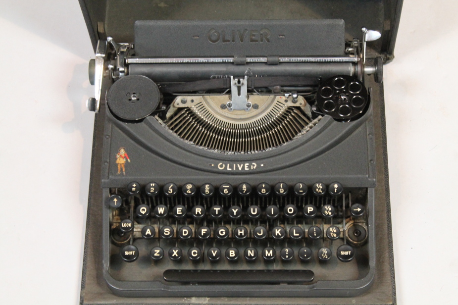 Appraisal: An Oliver portable typewriter circa in pressed leather case