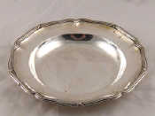 Appraisal: A continental silver German assay dish with shaped lobed reeded