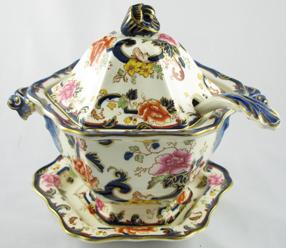 Appraisal: A MASON'S IRONSTONE CHINA SAUCE SET in the Imari pattern