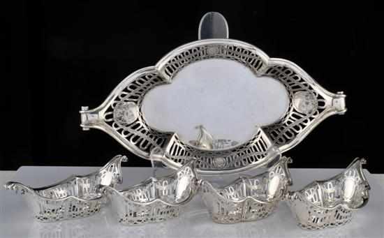 Appraisal: A sterling silver bread basket set Makers mark Sibray Hall