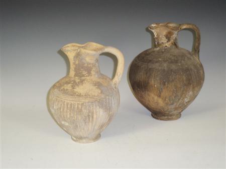 Appraisal: An Iron Age Cypriot oinochoe circa - B C with