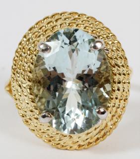 Appraisal: KT YELLOW GOLD AND CT AQUAMARINE RING KT YELLOW GOLD