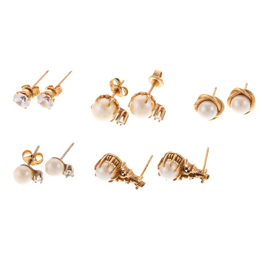 Appraisal: A Collection of Pearl Diamond Earrings in Gold Four pairs