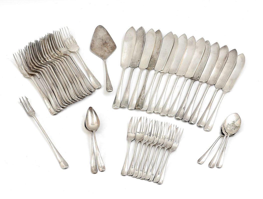 Appraisal: ENGLISH STERLING RAT TAIL FLATWARE SET Sheffield hallmarks with unknown