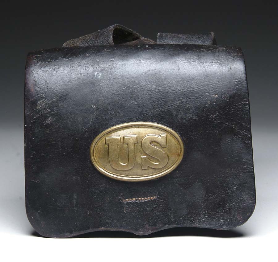 Appraisal: US CIVIL WAR CARTRIDGE BOX AND SLING Box retains lead-filled