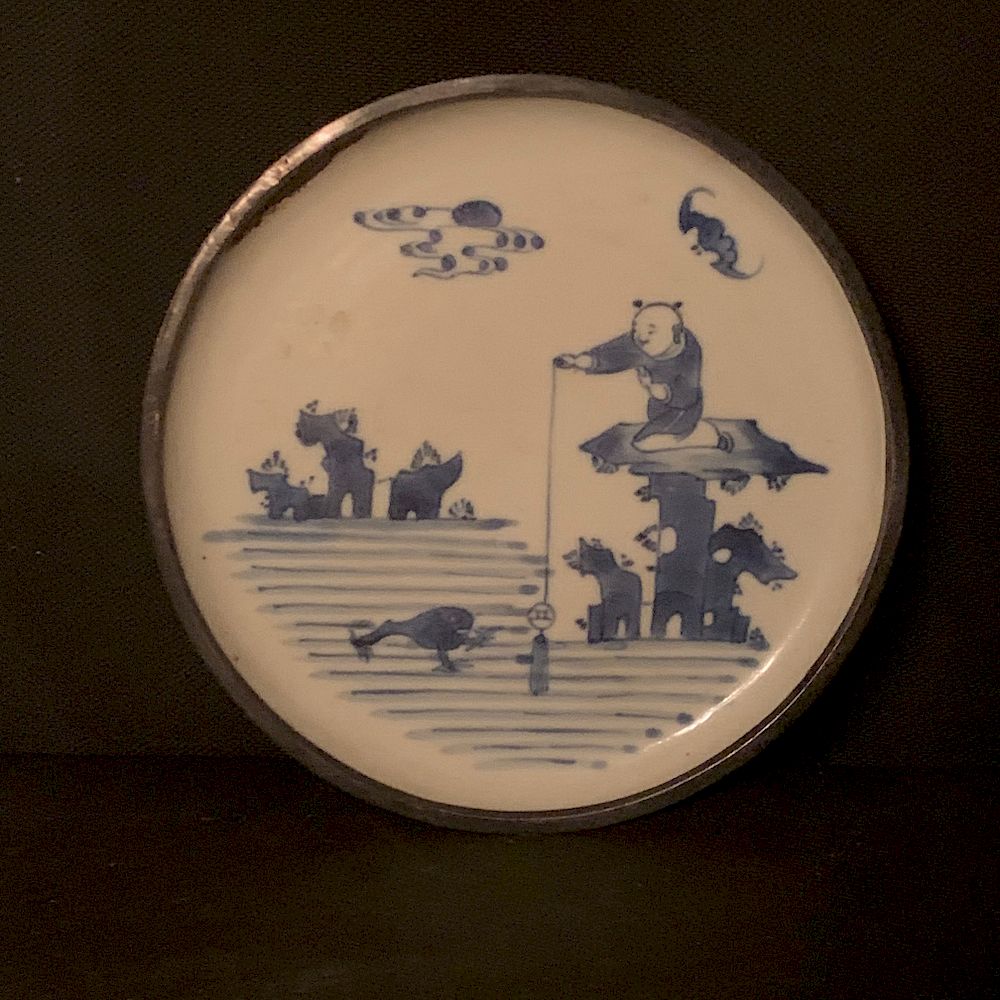 Appraisal: Sometsuke Chinese th Century Blue and White Dish th century