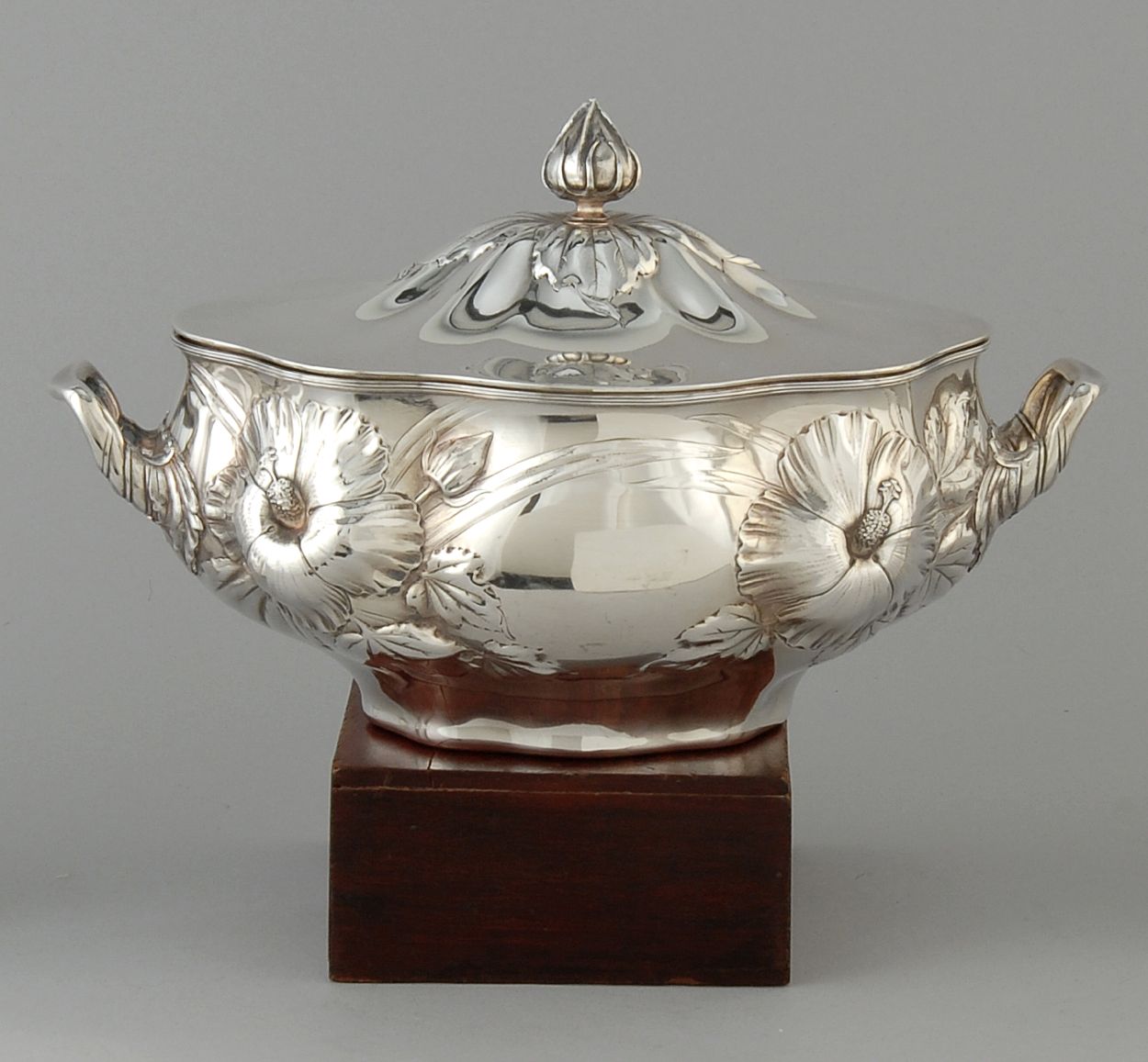 Appraisal: WHITING DIVISION OF GORHAM STERLING SILVER ART NOUVEAU COVERED TUREEN