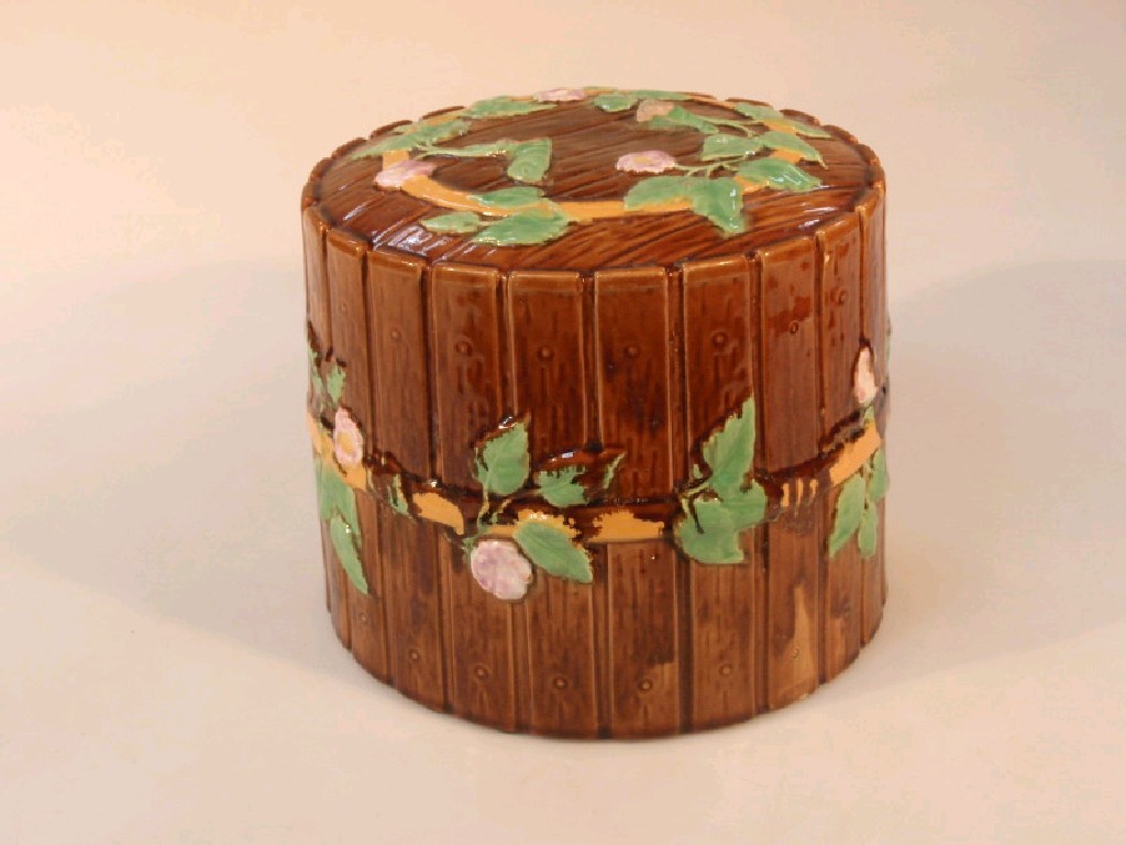 Appraisal: A majolica Stilton stand cover no handles