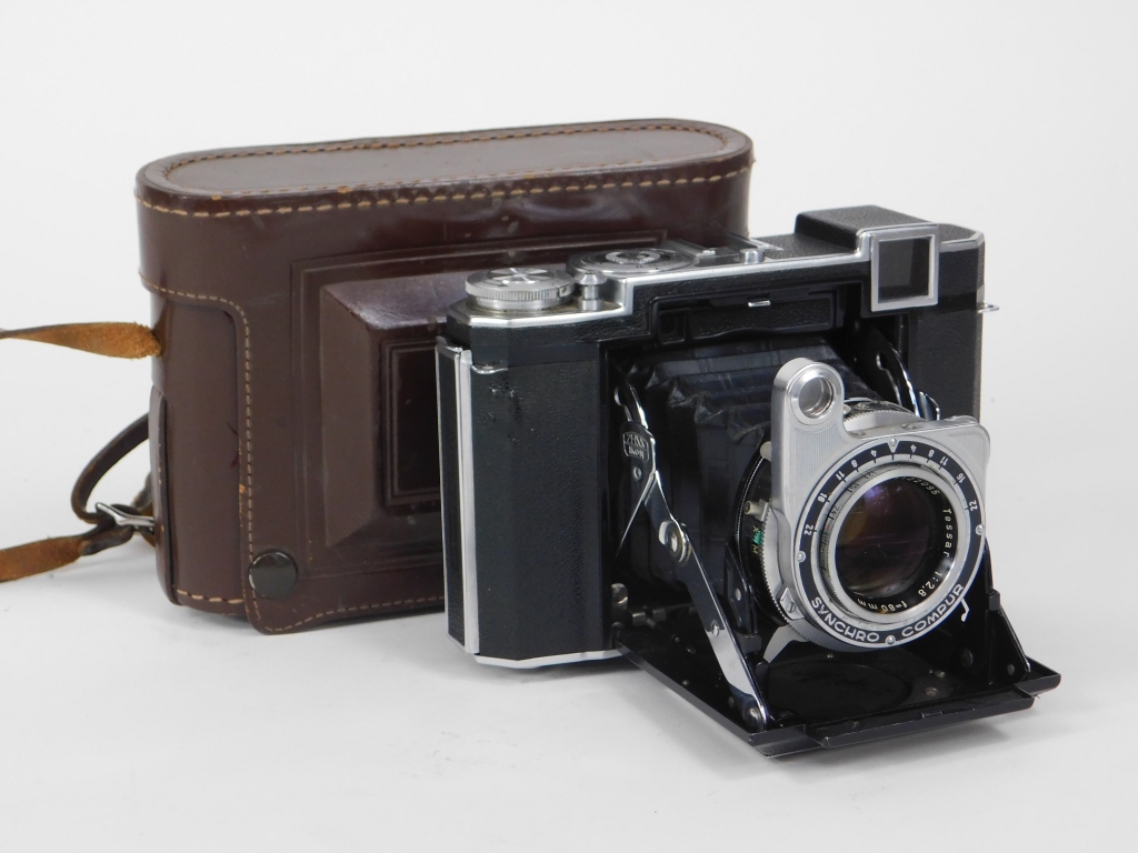 Appraisal: ZEISS IKON SUPER IKONTA CAMERA Zeiss Ikon Super Ikonta folding