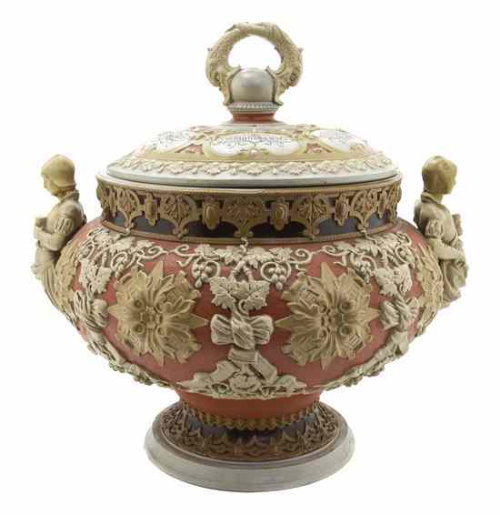 Appraisal: A Bill Roy Boch Stoneware Tureen of circular form with