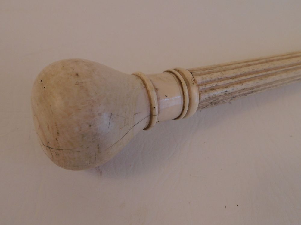 Appraisal: CAPTAINS WHALE BONE CANE Sailor made captain's whale bone cane