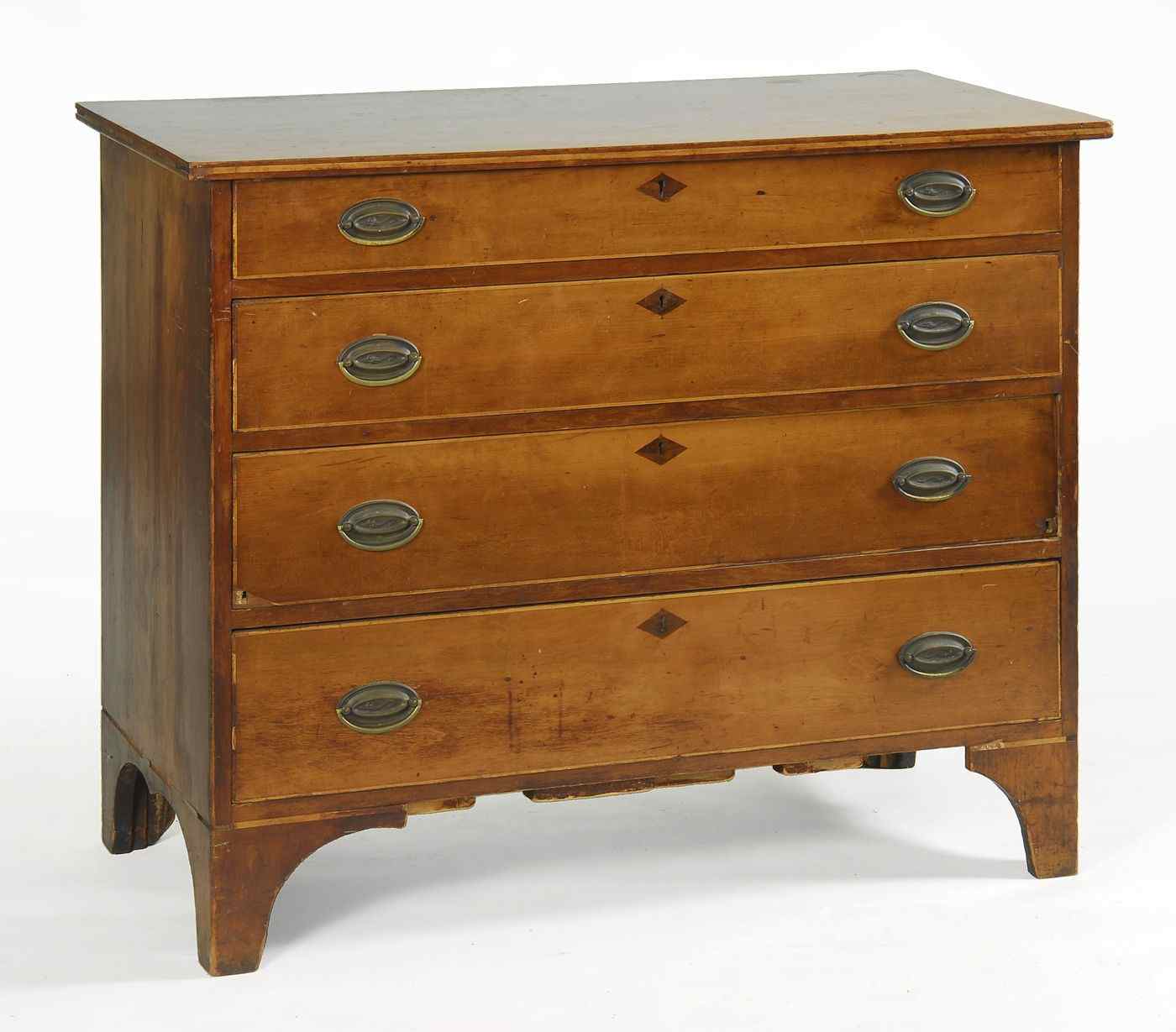 Appraisal: ANTIQUE AMERICAN HEPPLEWHITE FOUR-DRAWER CHESTCirca In maple Graduated drawers with