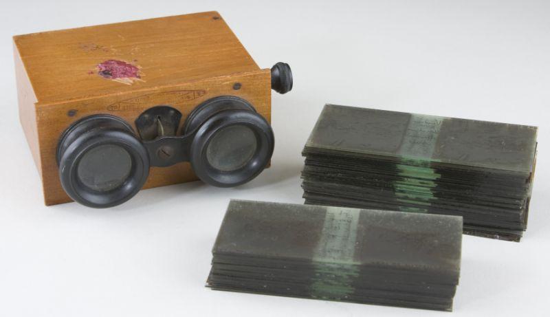 Appraisal: French Stereo-Viewer With Glass WWI Images wooden box viewer stamped