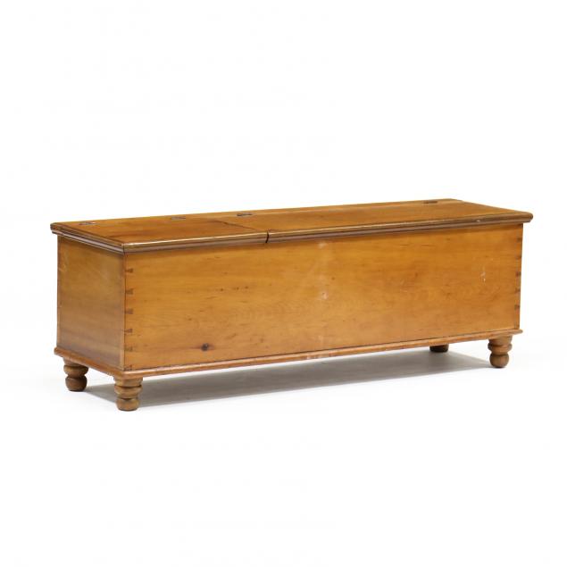 Appraisal: NEW ENGLAND PINE DIVIDED BLANKET CHEST th century top with