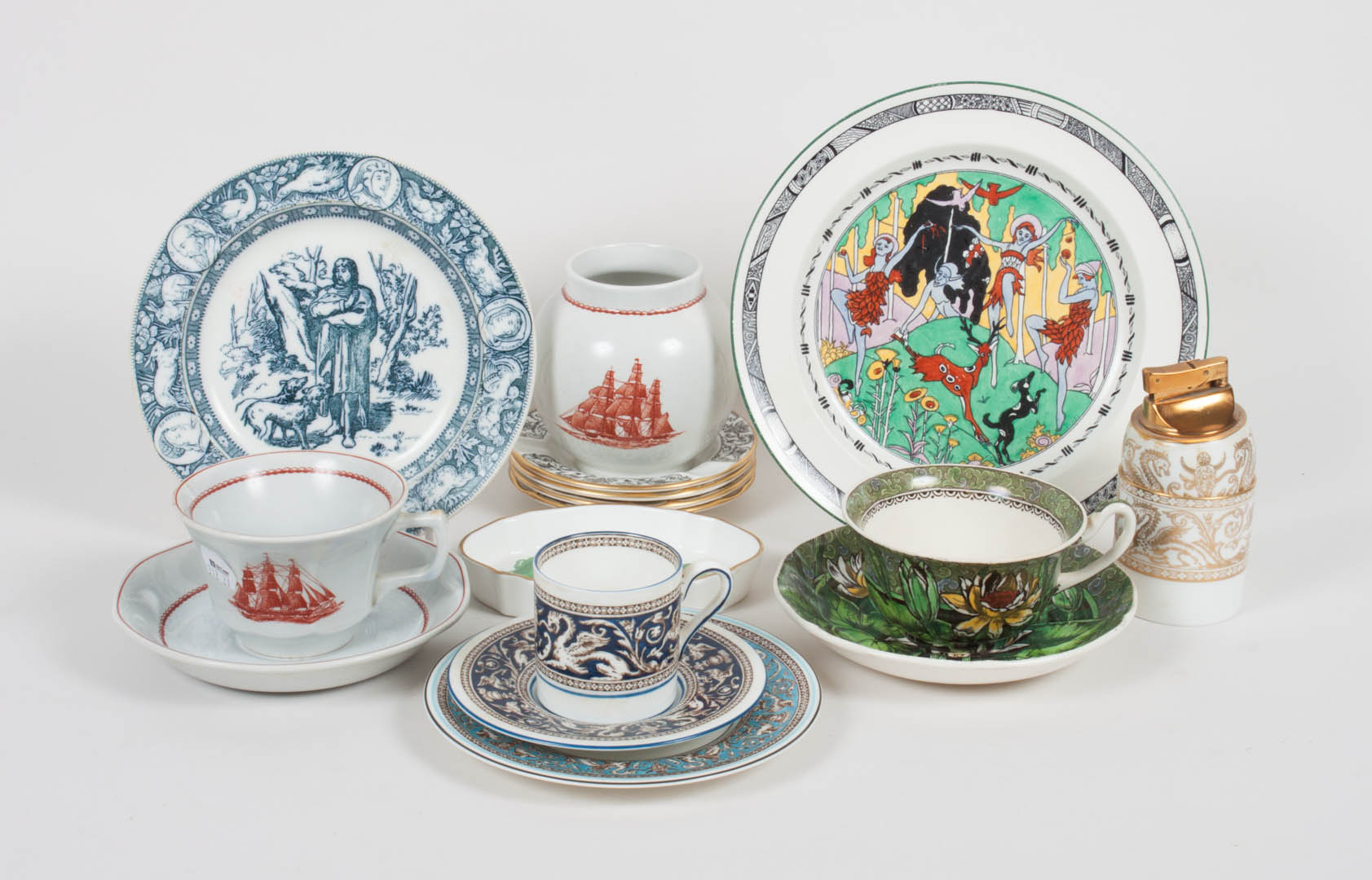 Appraisal: Assorted Wedgwood transferware articles late th th century patterns include