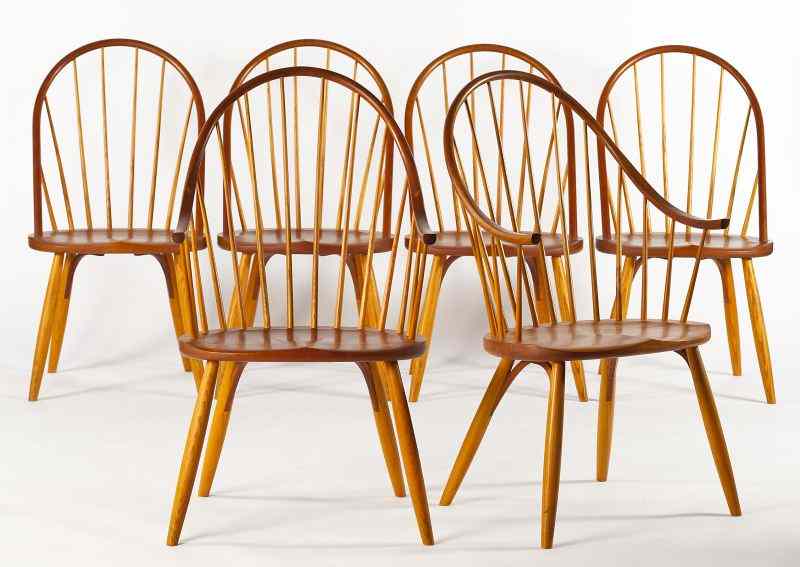 Appraisal: Six Thomas Moser Dining Chairstwo ''Continuous Arm'' chairs x x