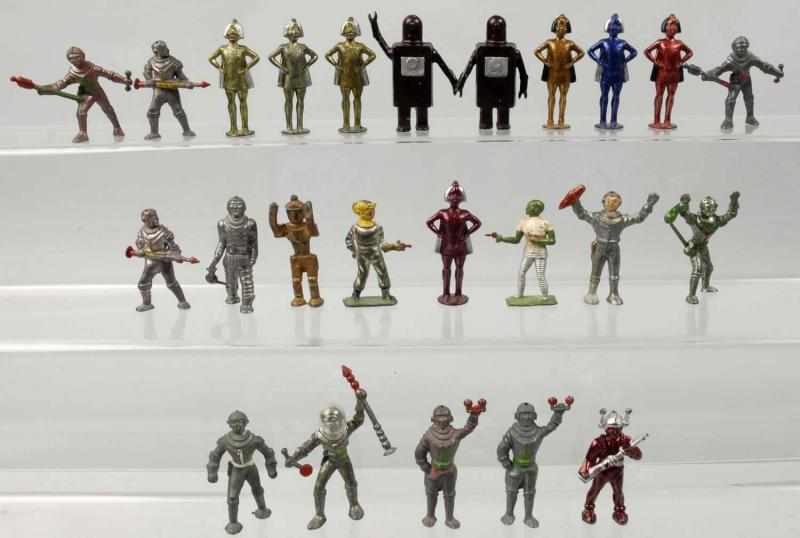 Appraisal: Lot of Diecast Spacemen Robot Figures Description Made by Cherilea