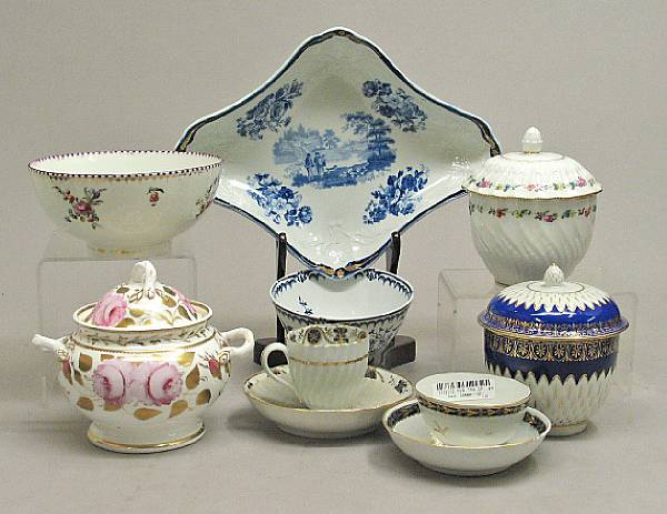 Appraisal: An assembled group of ten pieces of English ceramics late