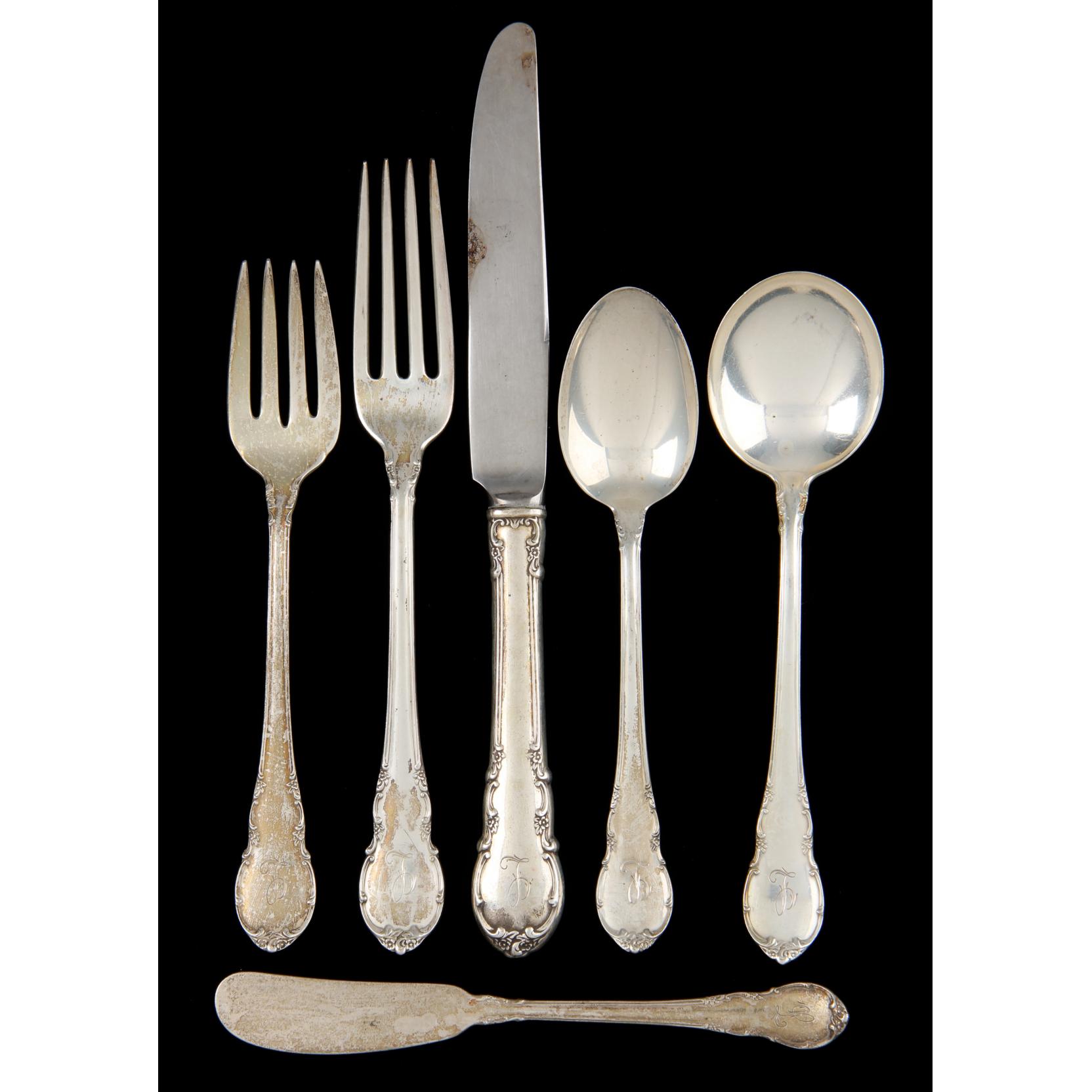 Appraisal: Lunt Modern Victorian Sterling Silver Flatware Service pieces service for