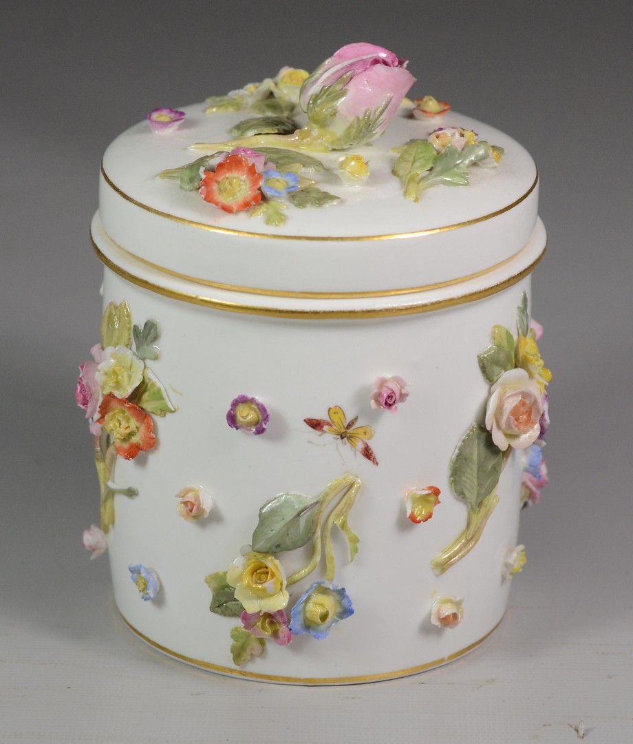 Appraisal: Meissen porcelain powder jar with applied floral decoration with powder