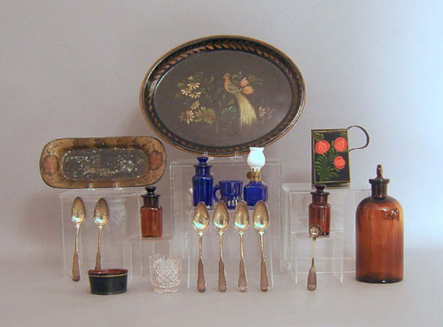 Appraisal: Seventeen misc table articles to include tin trays match holder