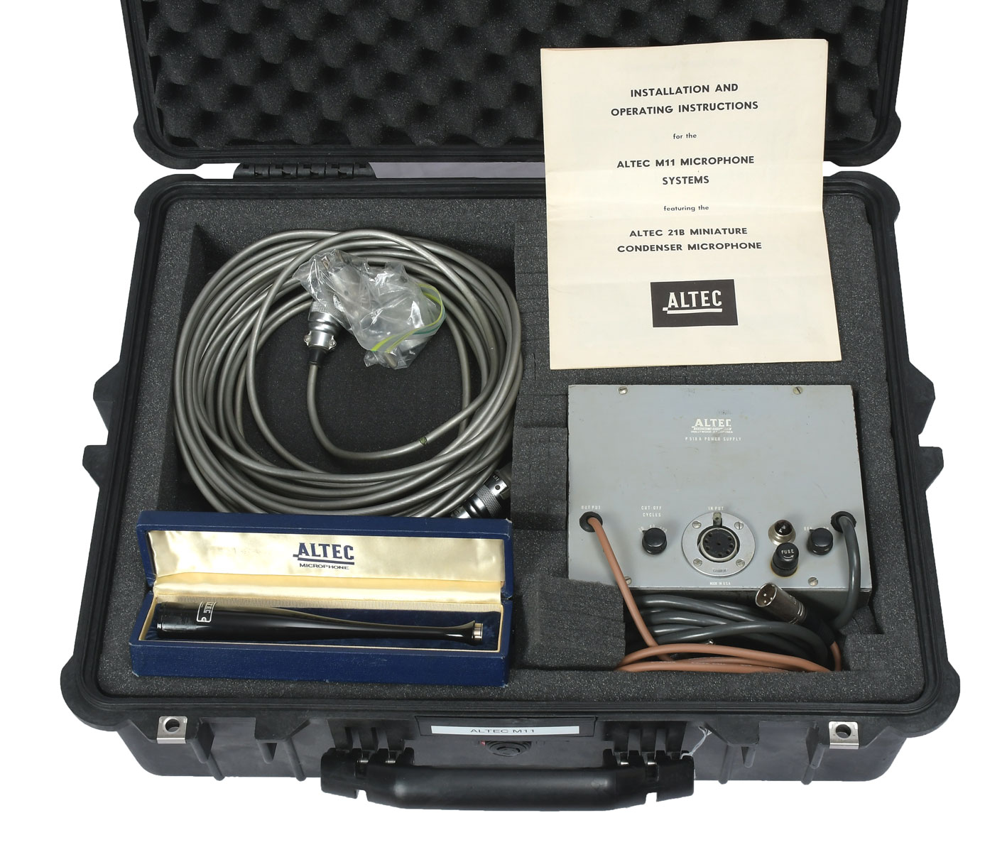 Appraisal: ALTEC M MICROPHONE SYSTEM IN PELICAN CASE Comprising -Altec B