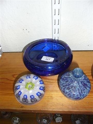 Appraisal: A SHALLOW BLUE ART STUDIO BOWL with a layer of